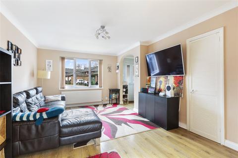 69 Vellum Drive, Carshalton, SM5 2TS