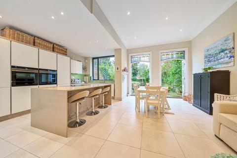 23 Dunmore Road, London, SW20 8TN