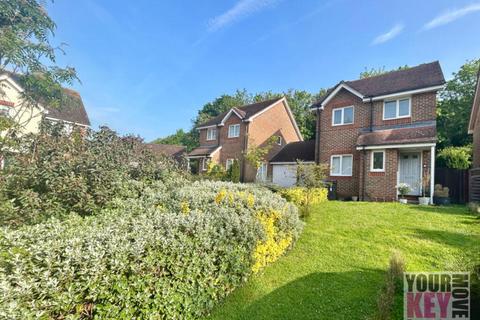 6 Riverside, Temple Ewell, Dover, CT16 3HW