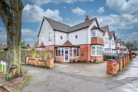 4 bedroom detached house for sale - Southam Road, Birmingham, B28 8DG