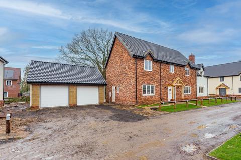 4 bedroom detached house for sale - Main Road, Little Fransham, NR19