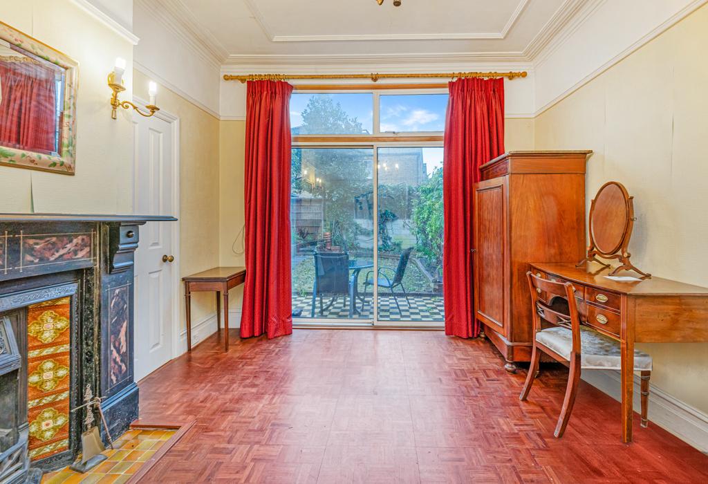 Wades Hill, living room, fireplace