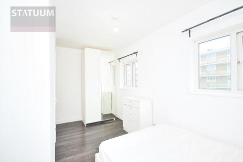 Studio to rent - Chadbourn Street, London, E14