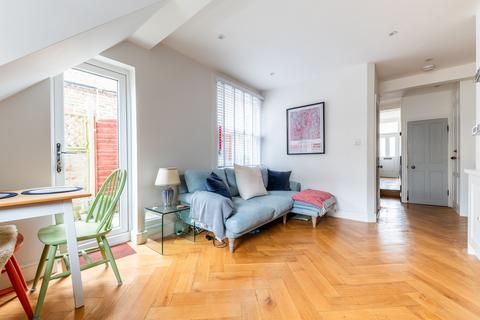 12a Inglemere Road, Mitcham, CR4 2BT