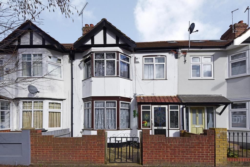 London E10 4 bed terraced house for sale £660,000