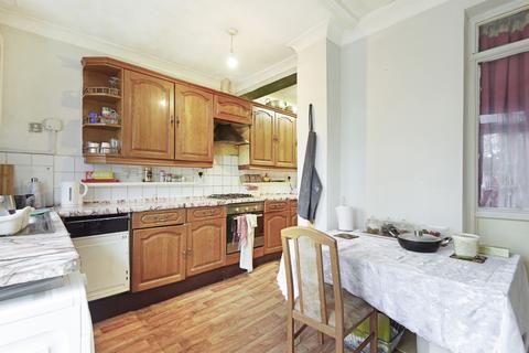 4 bedroom terraced house for sale - London E10