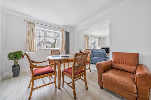 26 Bryanstone Avenue, Guildford, GU2 9UN