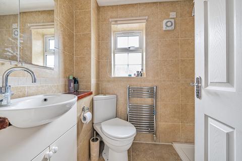 26 Bryanstone Avenue, Guildford, GU2 9UN