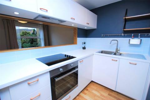 26 Bradfield Close, Guildford, GU4 7YT