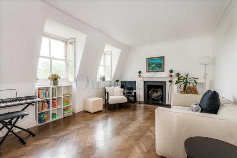 3 bedroom apartment to rent, Stanhope Gardens, London