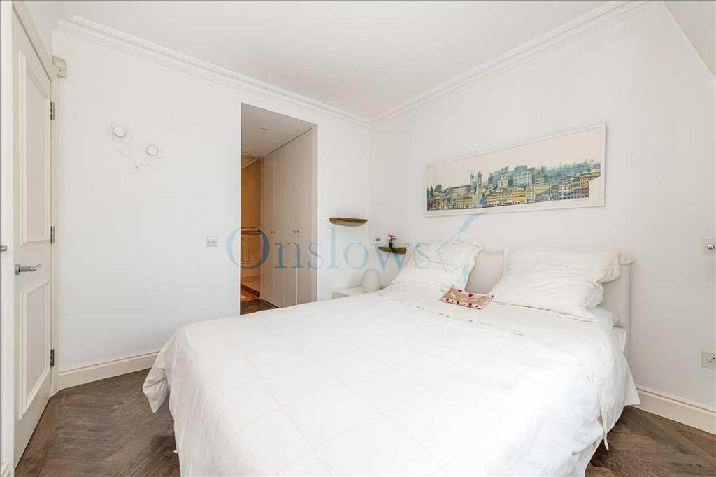 Principle Bedroom