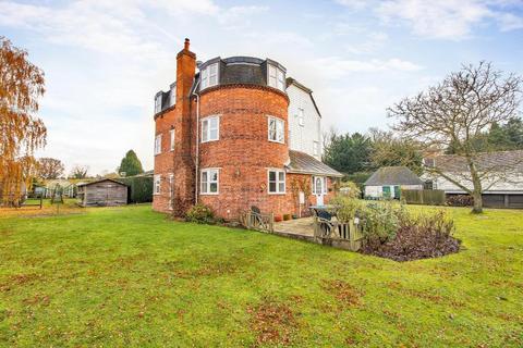 9 bedroom detached house for sale - Curtisden Green, Goudhurst, Kent, TN17 1LA
