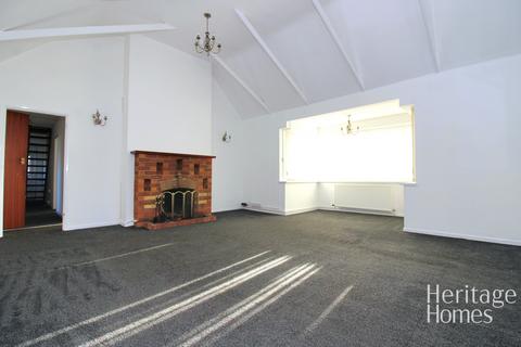 2 bedroom bungalow for sale - Folgate Lane, Norwich, NR8