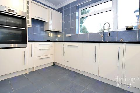 2 bedroom bungalow for sale, Folgate Lane, Norwich, NR8