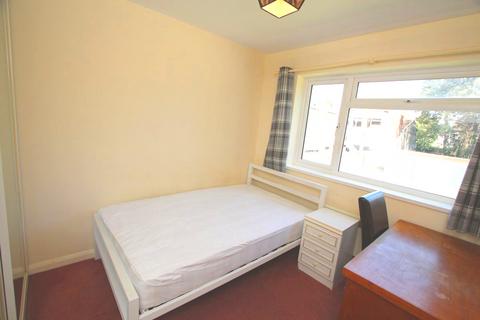4 bedroom flat to rent - Surbiton Road, Kingston upon Thames KT1