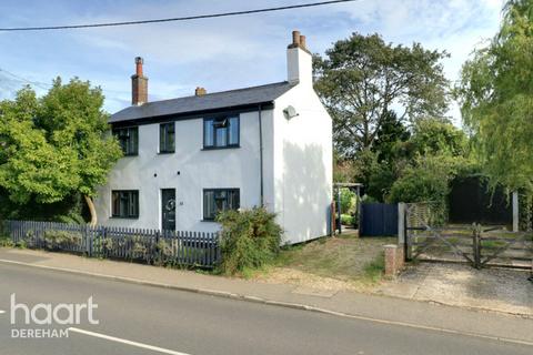 3 bedroom cottage for sale, Watton Road, Swaffham