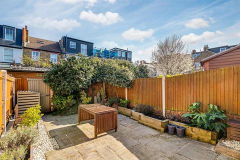 4 bedroom terraced house to rent - Alverstone Avenue, London