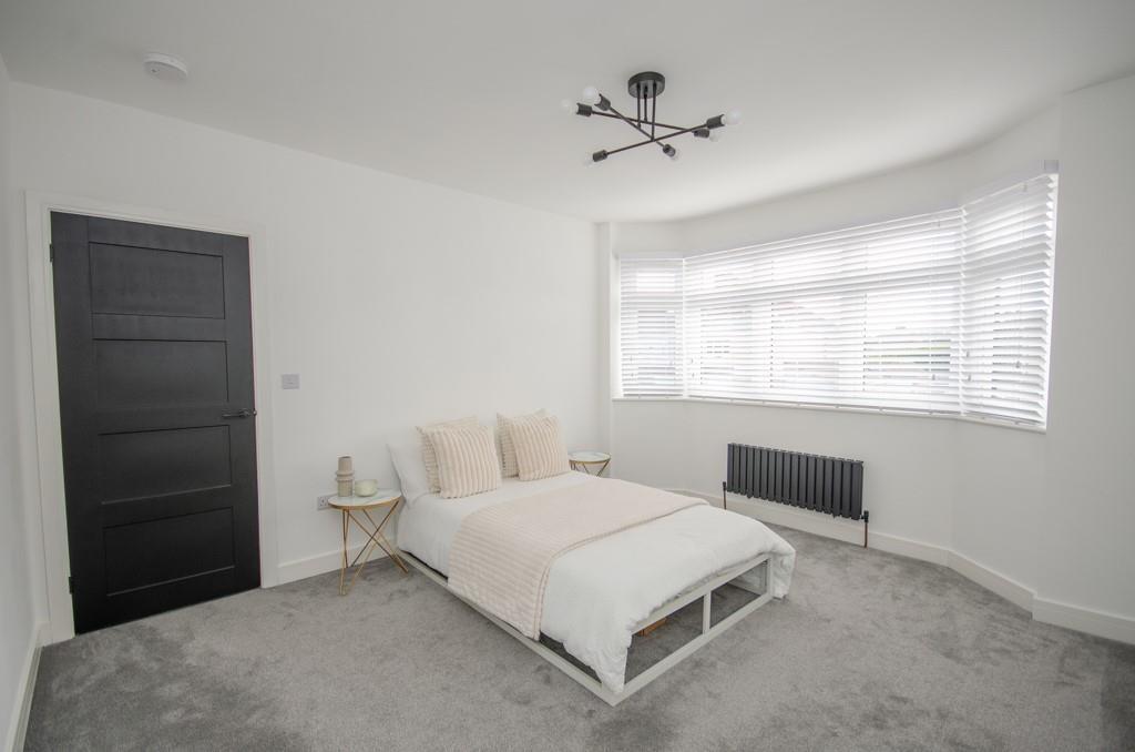 BEDROOM 2 PIC 2.jpg