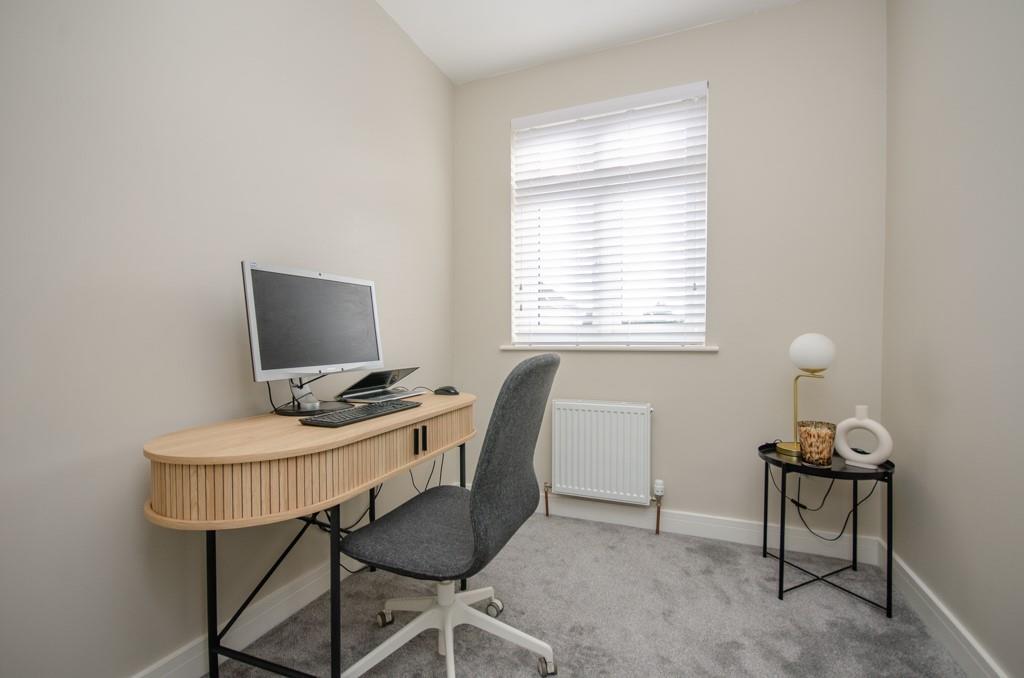 BEDROOM 4.jpg