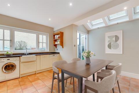 4 bedroom house for sale - Ashen Grove, London