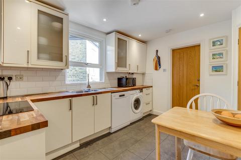 2 bedroom flat for sale - Atheldene Road, Wandsworth,