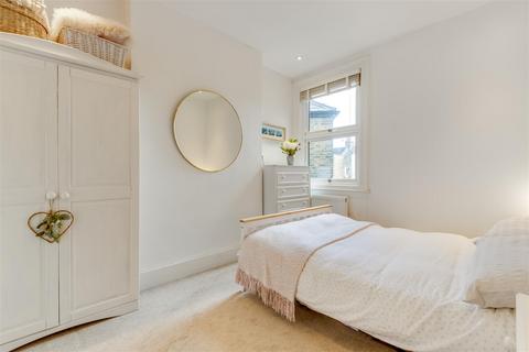 2 bedroom flat for sale - Atheldene Road, Wandsworth,