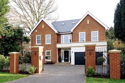 5 bedroom detached house to rent - Abbey Road, Virginia Water