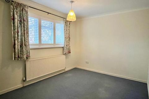3 Bluebellwood Close, Sutton Coldfield, B76 2UB
