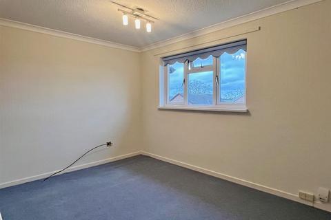 3 Bluebellwood Close, Sutton Coldfield, B76 2UB