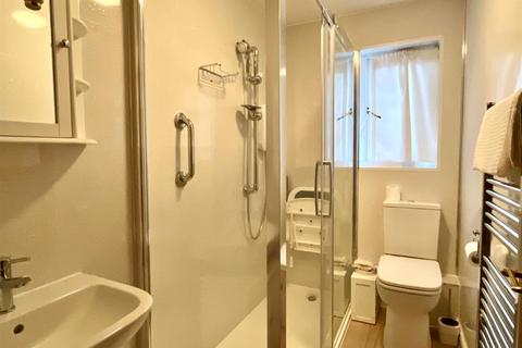 3 Bluebellwood Close, Sutton Coldfield, B76 2UB