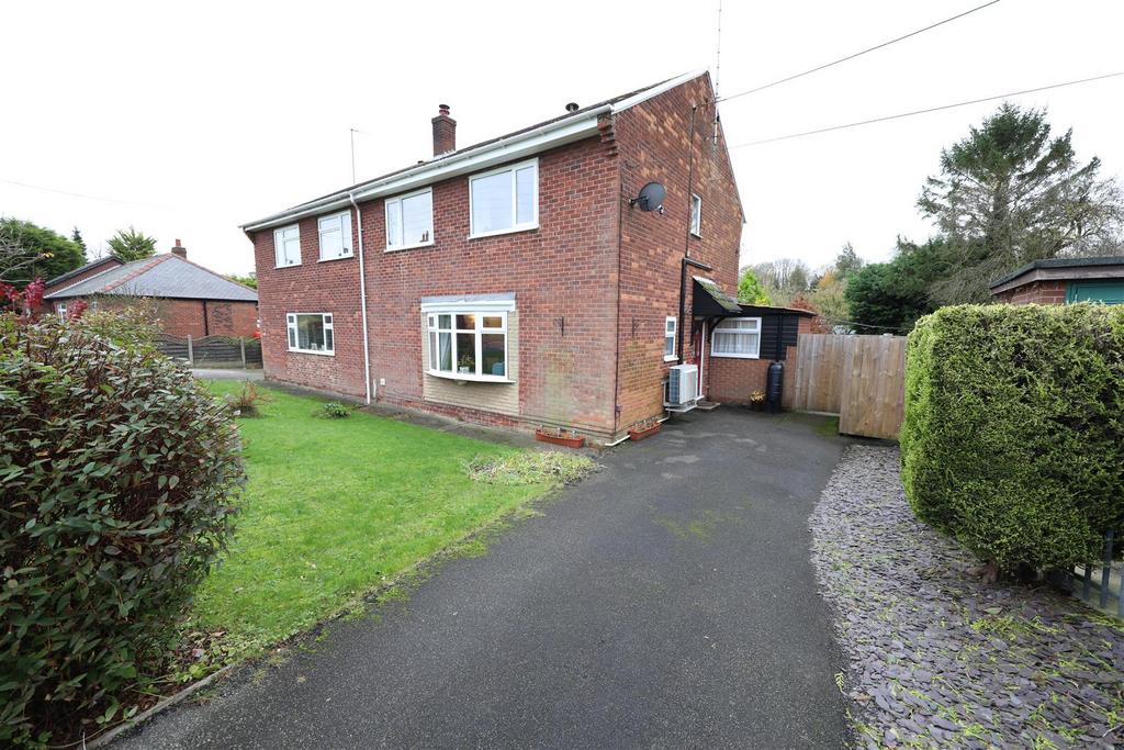 Walkington Road, Little Weighton 3 bed semidetached house for sale £