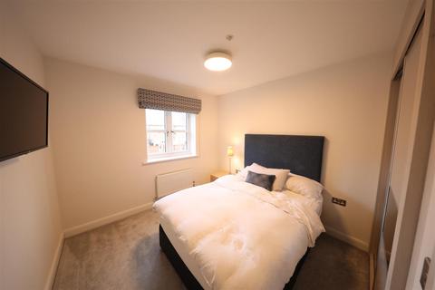 2 bedroom apartment for sale, Martins Court, Hull