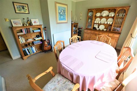 70 Mendip Road, Portishead, Bristol, BS20 6DG