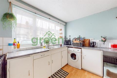 3 bedroom house for sale - Wilmot Road, London