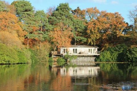 2 bedroom lodge for sale, Indio Lake, Bovey Tracey, Newton Abbot