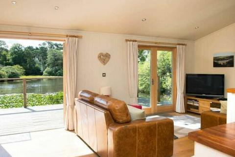 2 bedroom lodge for sale, Indio Lake, Bovey Tracey, Newton Abbot