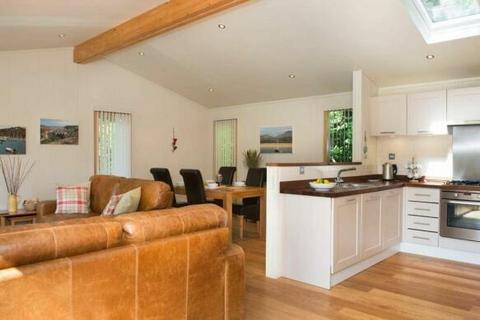 2 bedroom lodge for sale, Indio Lake, Bovey Tracey, Newton Abbot