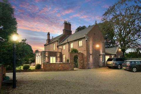 5 bedroom detached house for sale - Stone Pit Lane, Marston, Grantham