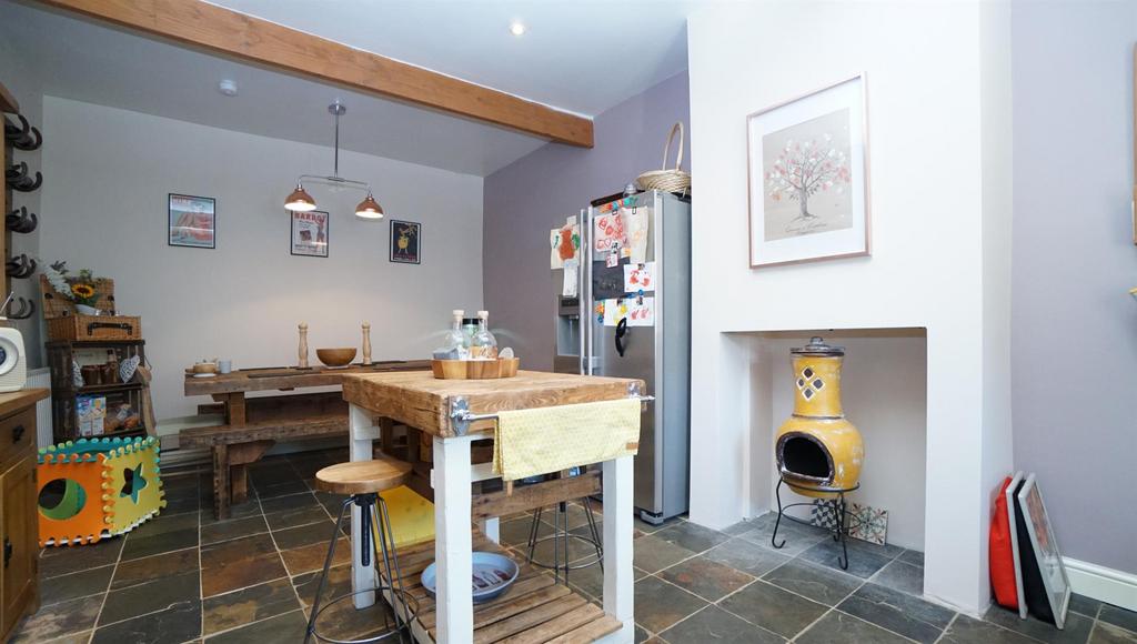 Kitchen 2
