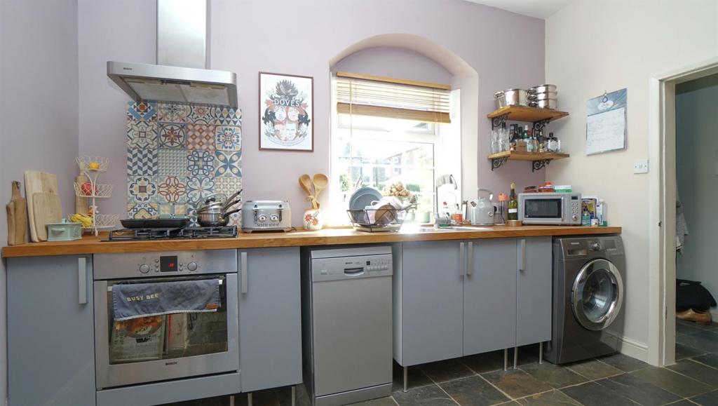 Kitchen 3