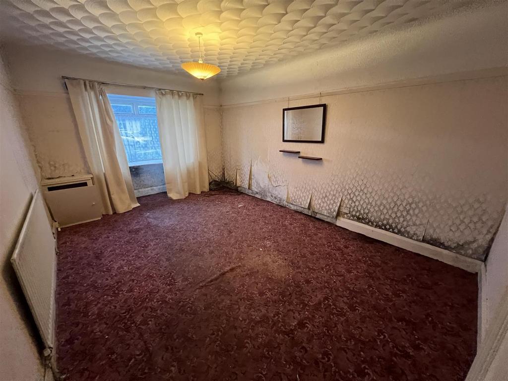 Bermuda Road, Moreton, Wirral 3 bed detached bungalow for sale £185,000