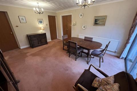 3 bedroom detached bungalow for sale, The Pines, Spital, Wirral