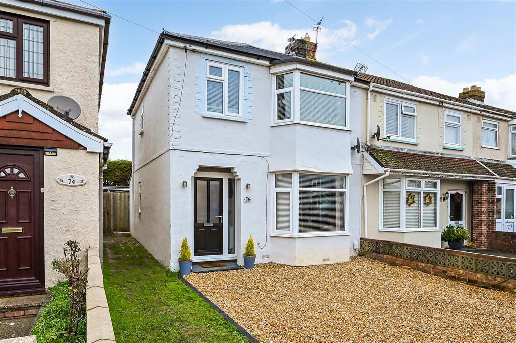 Windmill Grove, Portchester 3 bed end of terrace house for sale £350,000