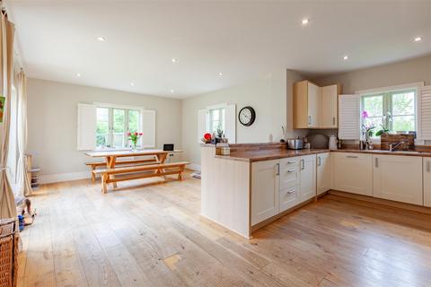 5 bedroom detached house for sale - Savory Way, Cirencester GL7