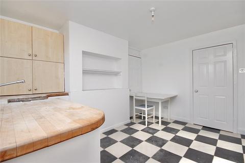 6 Loraine Way, Bramford, Ipswich, IP8 4JR