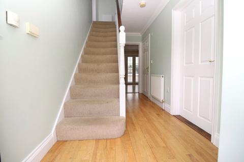 3 Oak View, Tuddenham, Ipswich, IP6 9BA