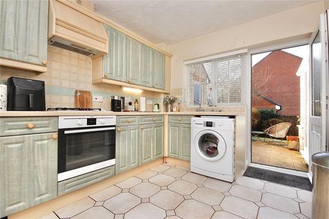 17 Burnet Close, Pinewood, Ipswich, IP8 3TN