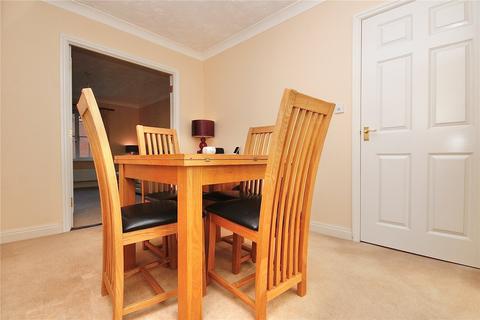 17 Burnet Close, Pinewood, Ipswich, IP8 3TN
