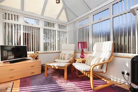 17 Burnet Close, Pinewood, Ipswich, IP8 3TN