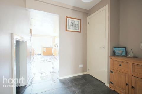 21 Nightingale Walk, Stevenage, SG2 0QE